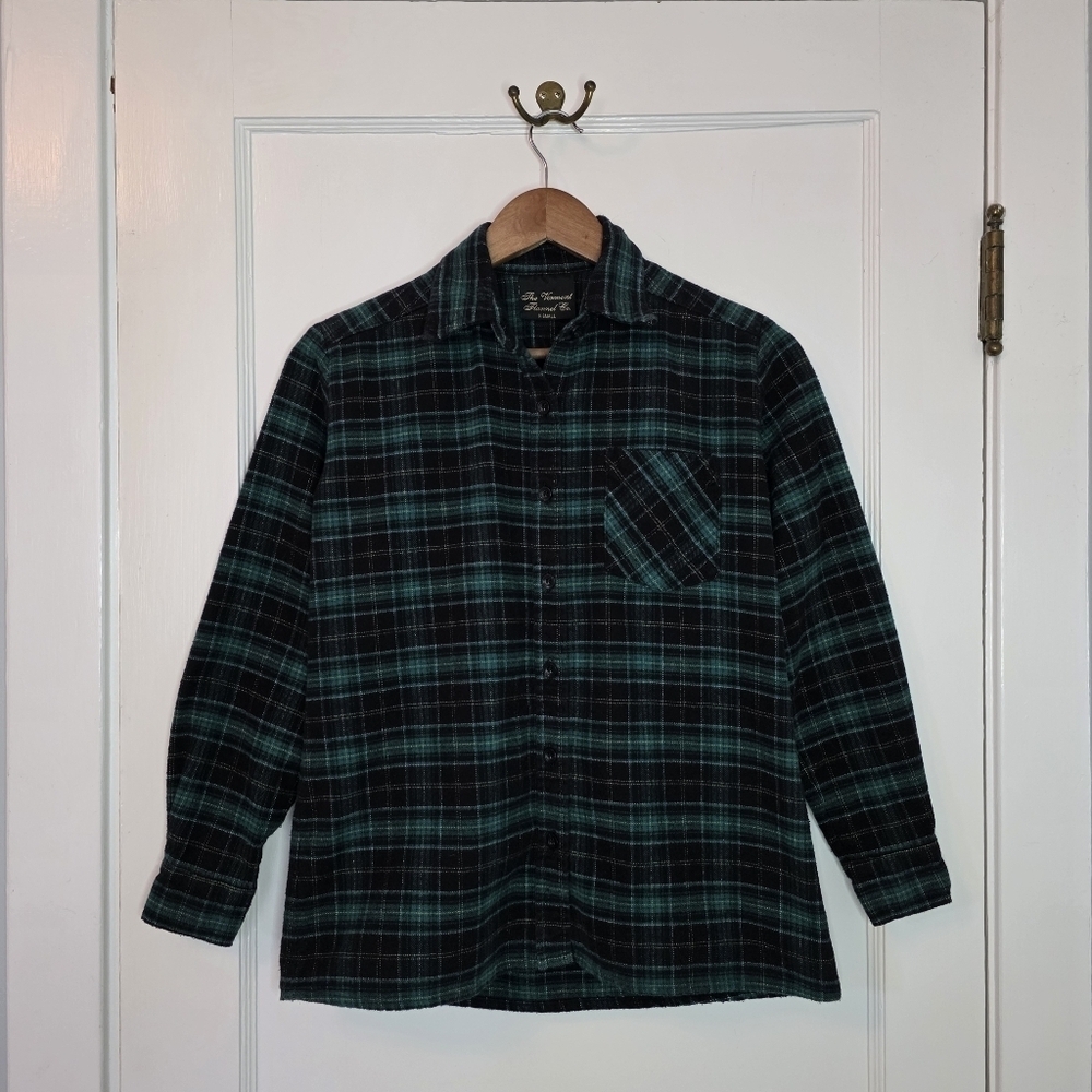 The Vermont Flannel Co. Women's Classic Flannel Shirt – Size XS – Green / Black